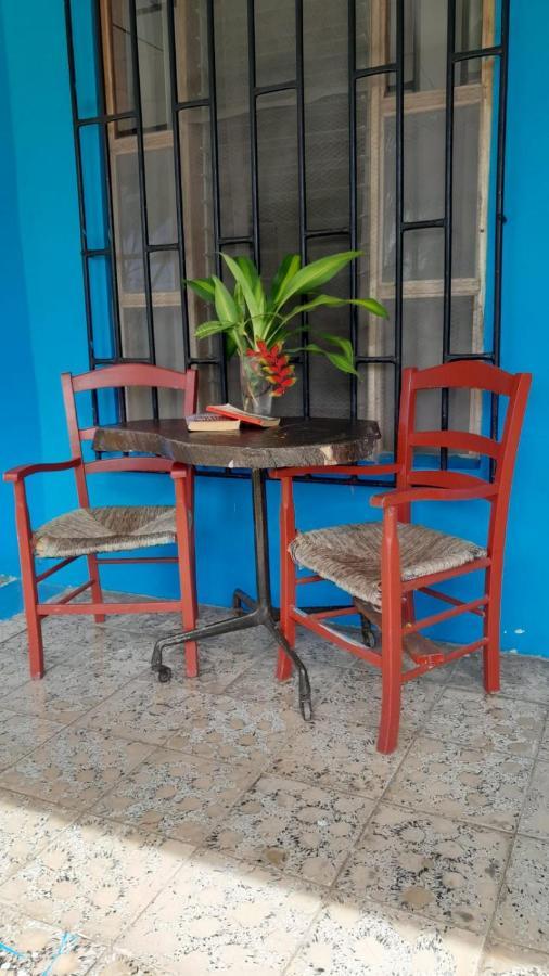 Rooms Palmeras Cahuita Dış mekan fotoğraf