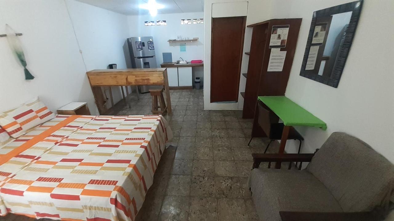 Rooms Palmeras Cahuita Dış mekan fotoğraf