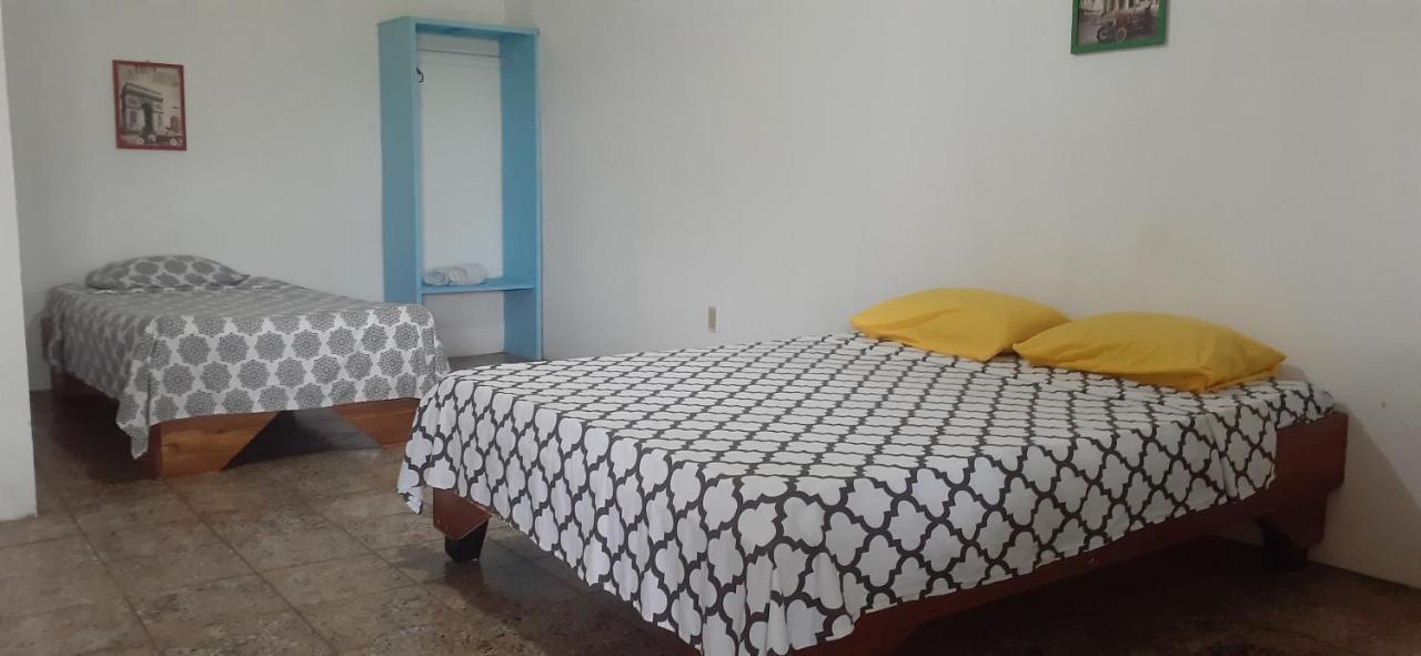 Rooms Palmeras Cahuita Dış mekan fotoğraf