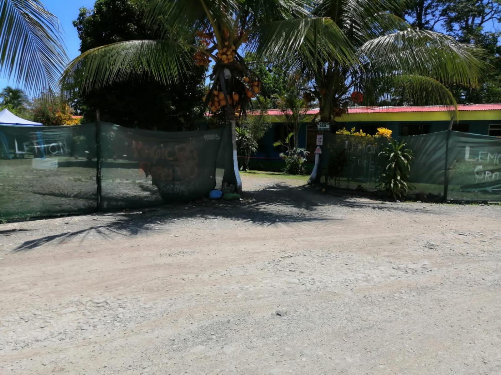 Rooms Palmeras Cahuita Dış mekan fotoğraf